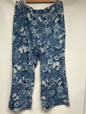 Isaac Mizrahi Light Blue Washed Denim Pants